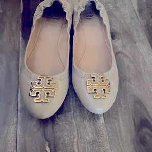Tory Burch logo ballet flats in size 9. Lightly used. Color tan.